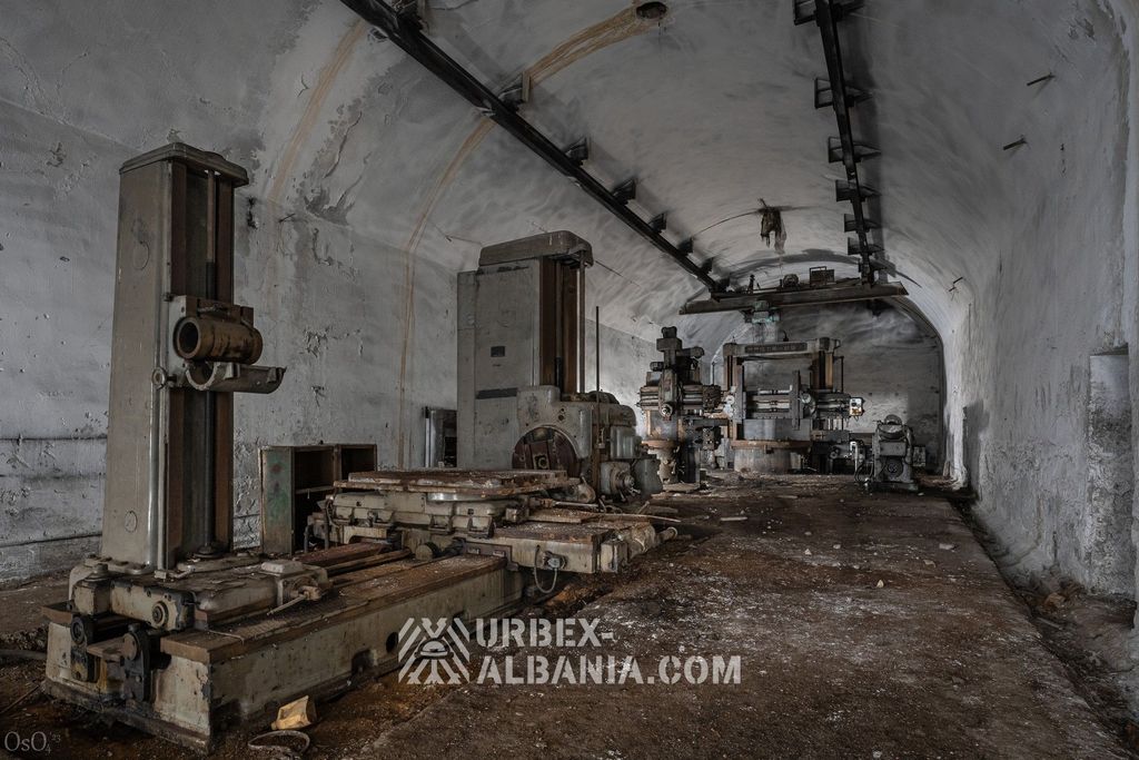Urbex Albania — slide 350