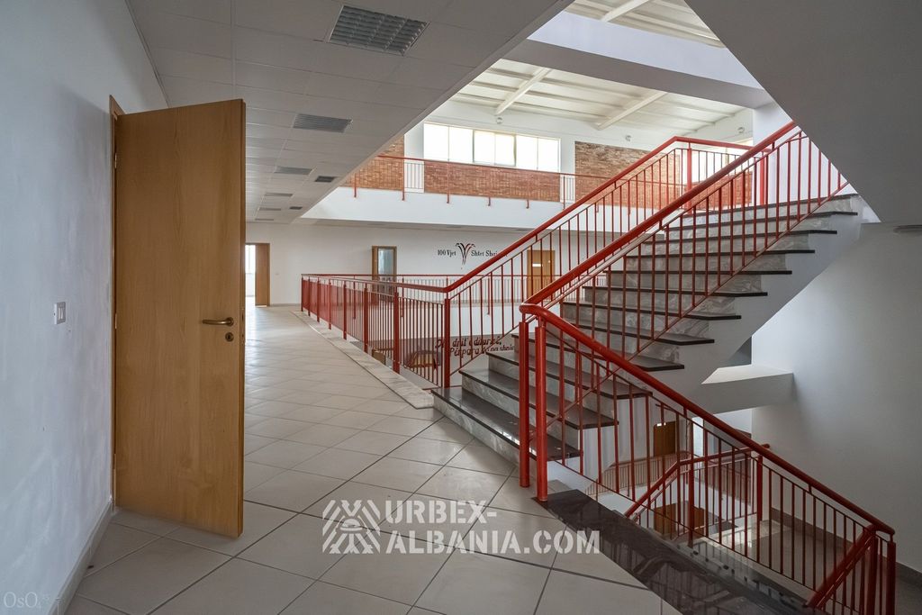 Заброшенная частная школа I