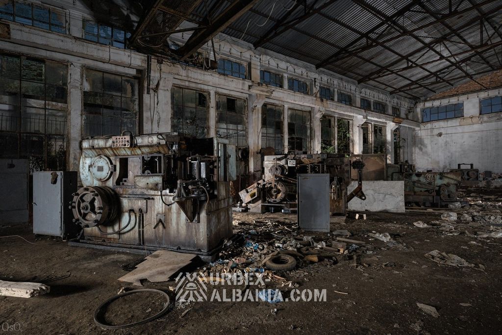 Fabbrica di Viti e Chiodi