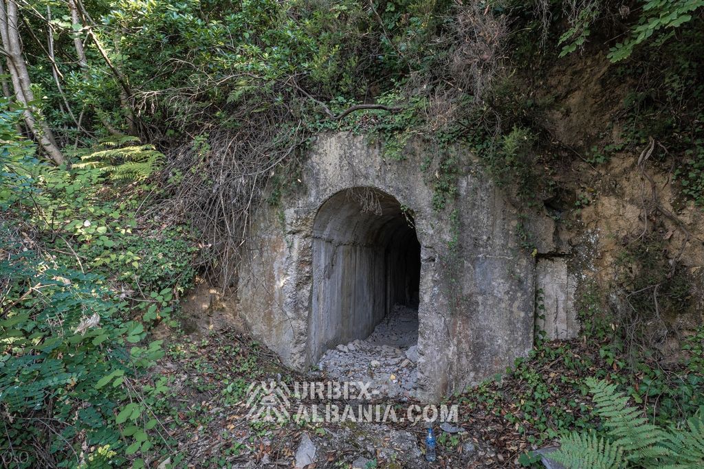 Bunker per le radiocomunicazioni T-NE