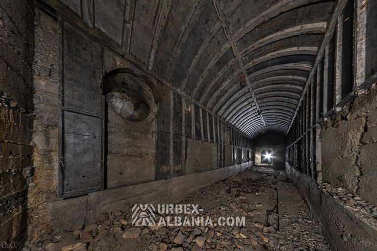 Hospital Subterráneo en Durres