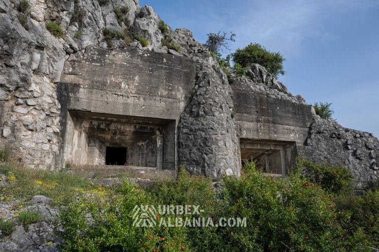 Artillery Bunkers L-KG with Fortifications