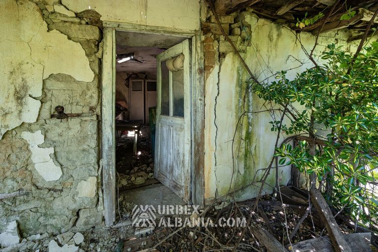 Village Abandonné E-SY