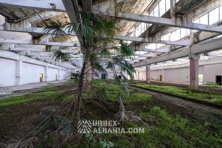 Università in un ex capannone industriale