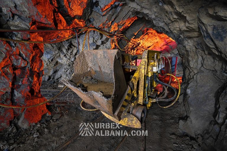 Chrome Mine D-KA