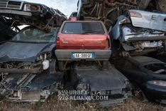 Cmentarzysko samochodów we Vlorze