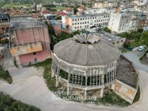 Circo in Stile Modernista
