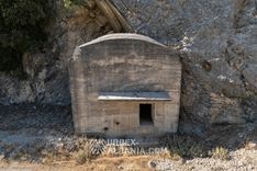 Lagerhangars und unterirdisches Kraftstoffdepot
