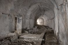 Furra Nëntokësore
