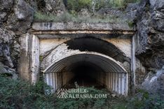 Base de Chars avec Garages Souterrains L