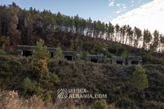 Base de Chars avec Garages Souterrains L