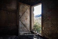 Baza e Tankeve me Garazhe Nëntokësore G