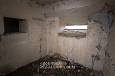 Galeries avec Blockhaus au Sommet de la Colline