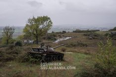 Base de Tanques con Garajes Subterráneos F