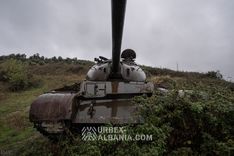 Base de Tanques con Garajes Subterráneos F