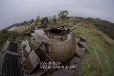 Base de Tanques con Garajes Subterráneos F