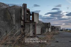 Bunker di Artiglieria Costiera Sferici L-J su una Piattaforma