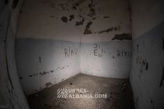 Bunkers d'Artillerie L-EA avec Tunnels