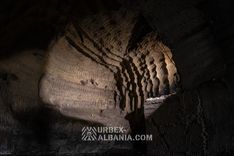 Tanková základna s podzemními garážemi S