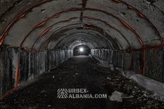 Base de tanques con garajes subterráneos SH