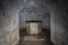 Artilleriebunker L-KG mit Befestigungsanlagen