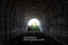 Bunker Vide et Spacieux