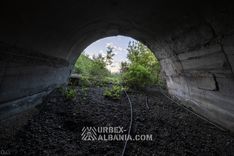 Tunnel ferroviaire de 1 km de long