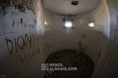 Bunker T-TK mit zwei MG-Ständen und Treppengang