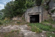 Bunkers d'Artillerie Côtière V-MU avec Tunnels
