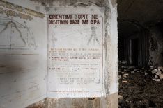 Bunkers d'Artillerie Côtière V-MU avec Tunnels