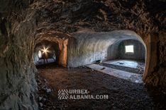 Artilleriebunker L-KG mit Befestigungsanlagen