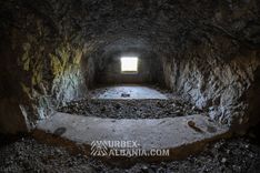 Artilleriebunker L-KG mit Befestigungsanlagen