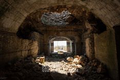 Búnkeres de Artillería Costera V-WW con Túneles bajo el Castillo