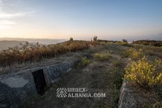 Pozicioni i Mbrojtjes Ajrore T-LV me një Galeri Nëntokësore