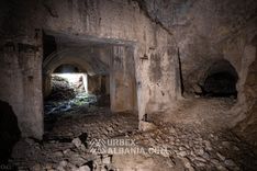 Bunkers d'Artillerie T-BL avec Tunnels