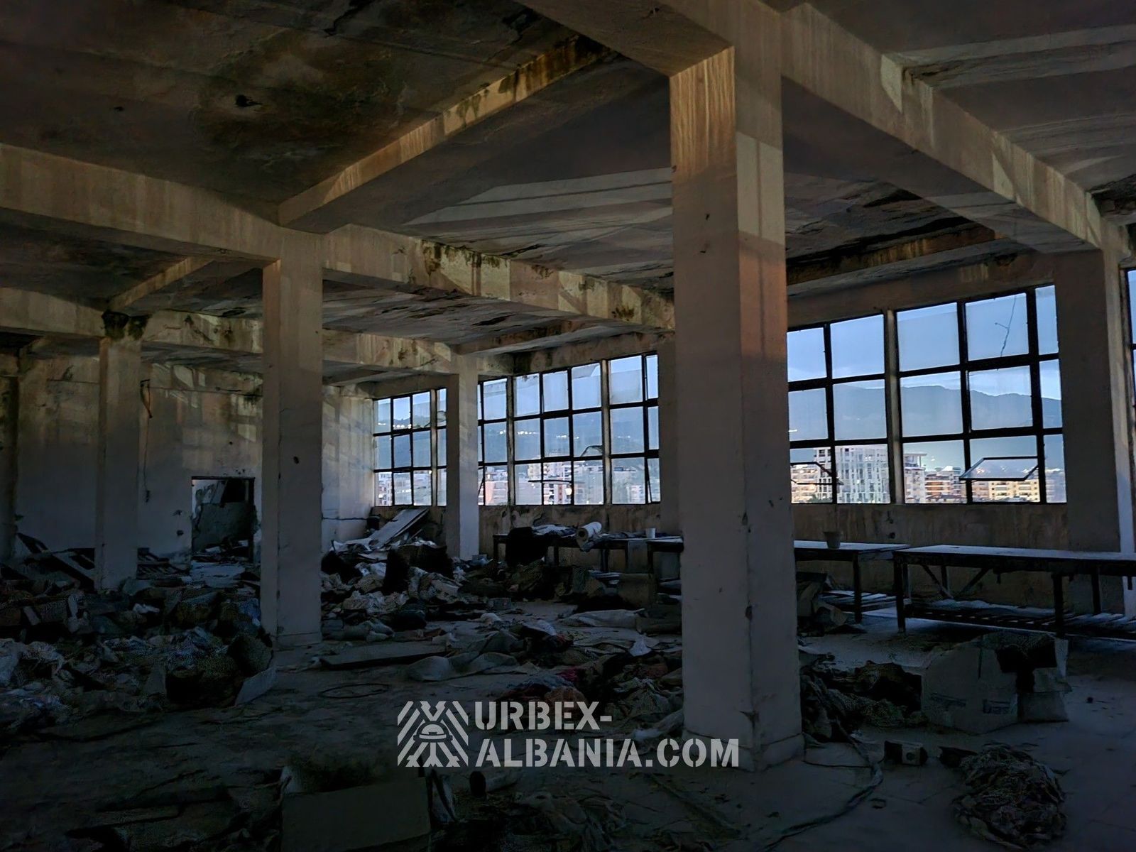 Fabrika e Veshjeve