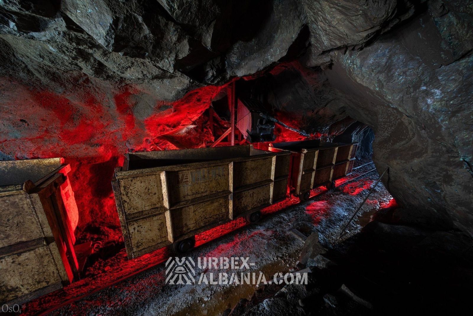 Železo-niklový důl E-KX