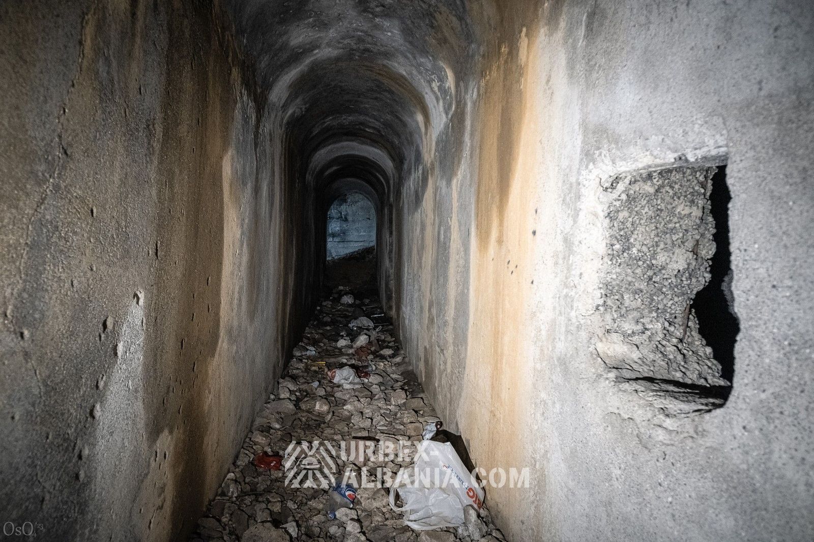 Immenses Bunkers Inachevés