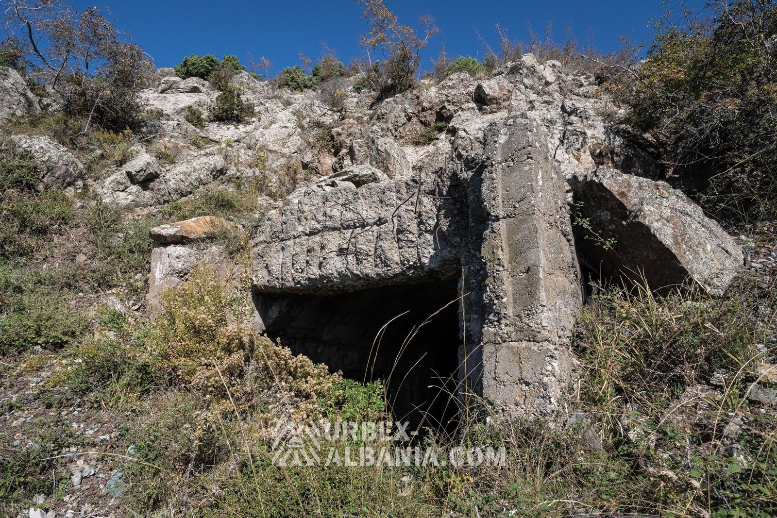 Bunkerët Artilerie S-VP