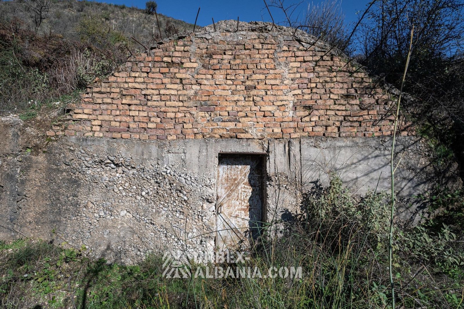 Baza e Tankeve me Garazhe Nëntokësore G