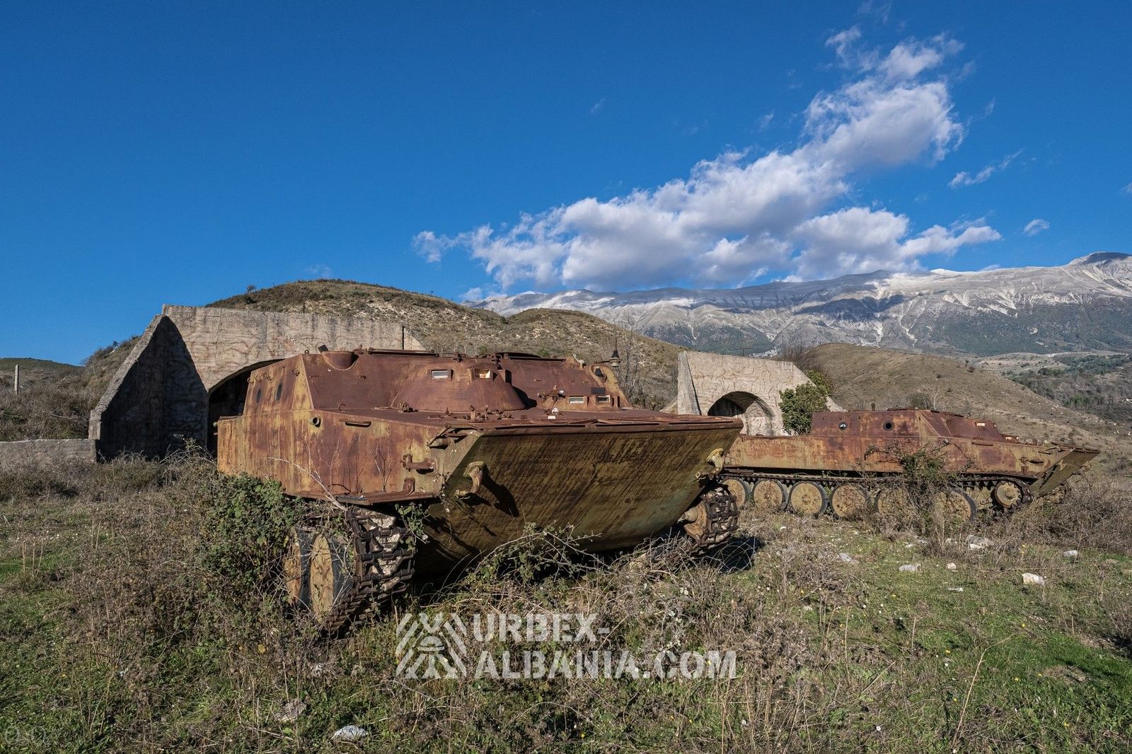 Baza e Tankeve me Garazhe Nëntokësore G