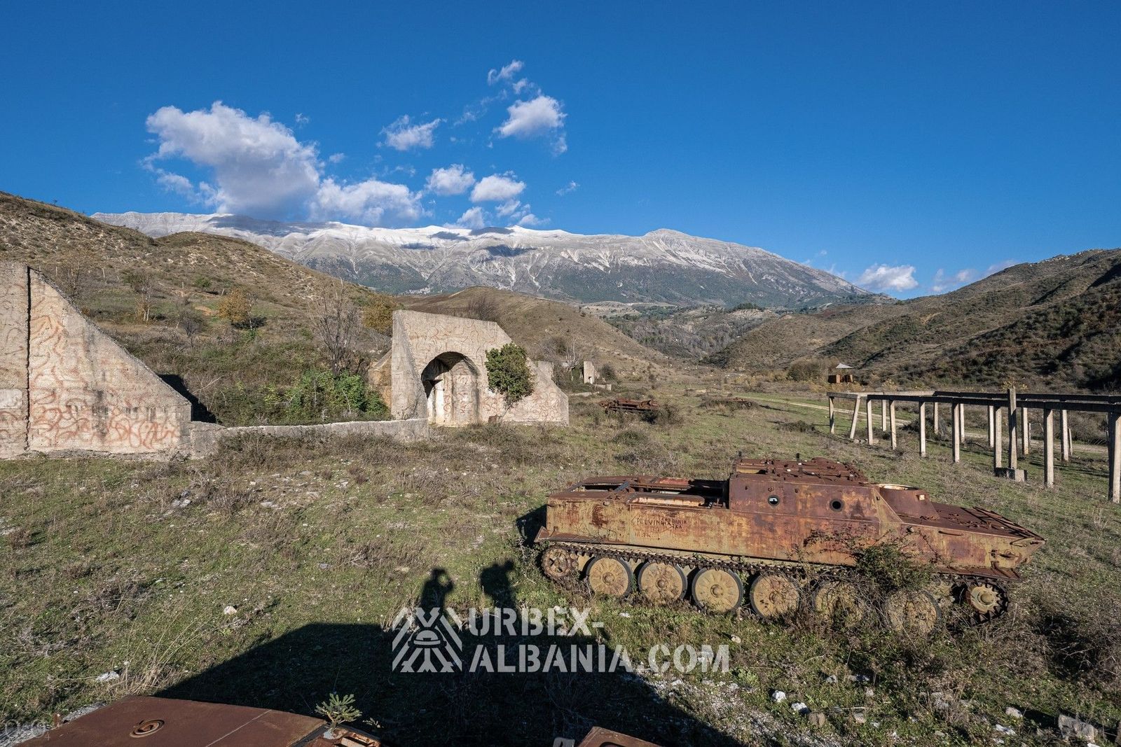 Baza e Tankeve me Garazhe Nëntokësore G