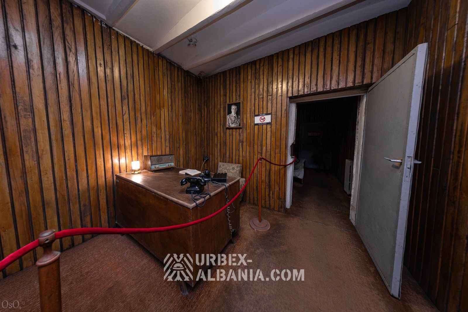 Bunk'Art 1, Army Command Center 0774