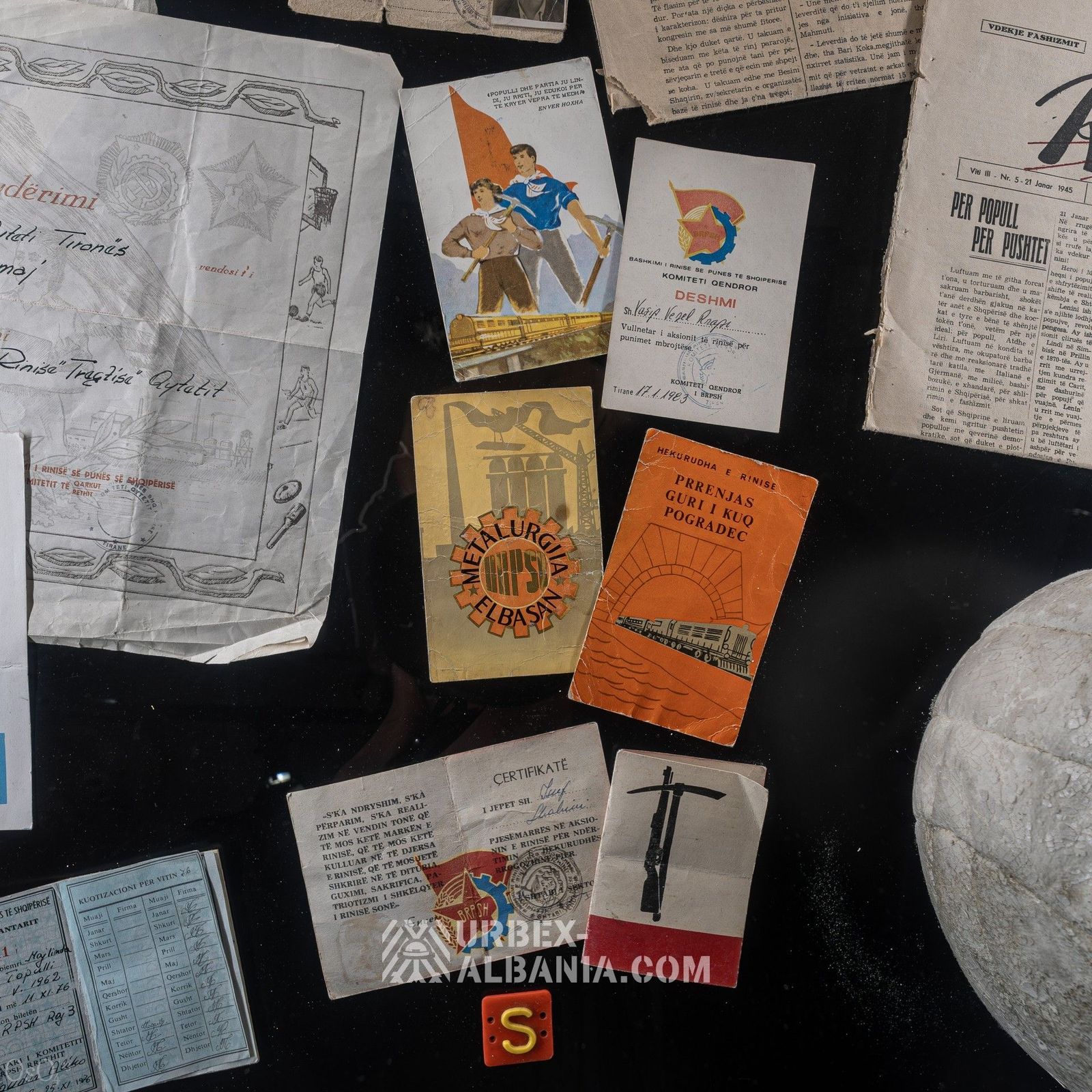Bunk'Art 1, Army Command Center 0774