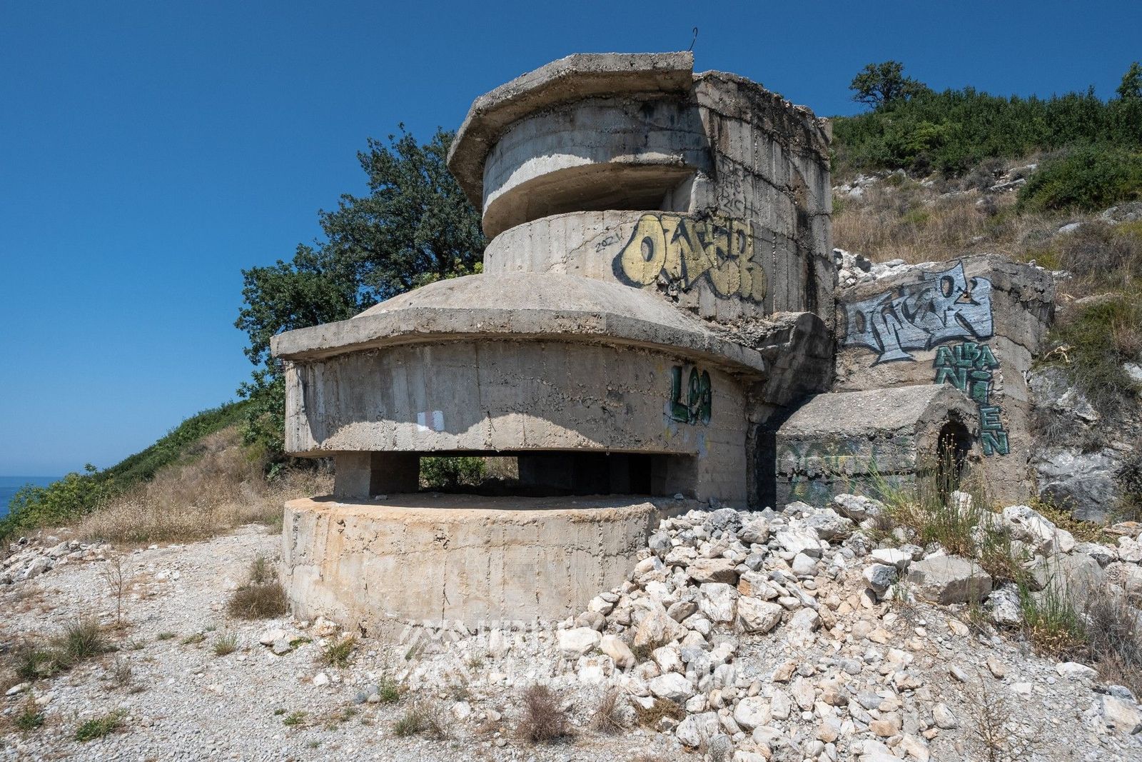 Coastal Artillery Bunkers V-LO