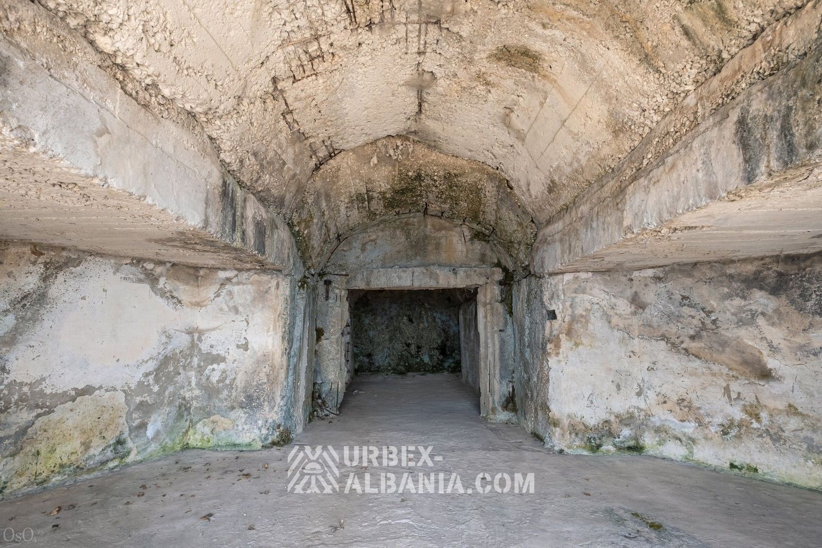 Coastal Artillery Bunkers V-LO