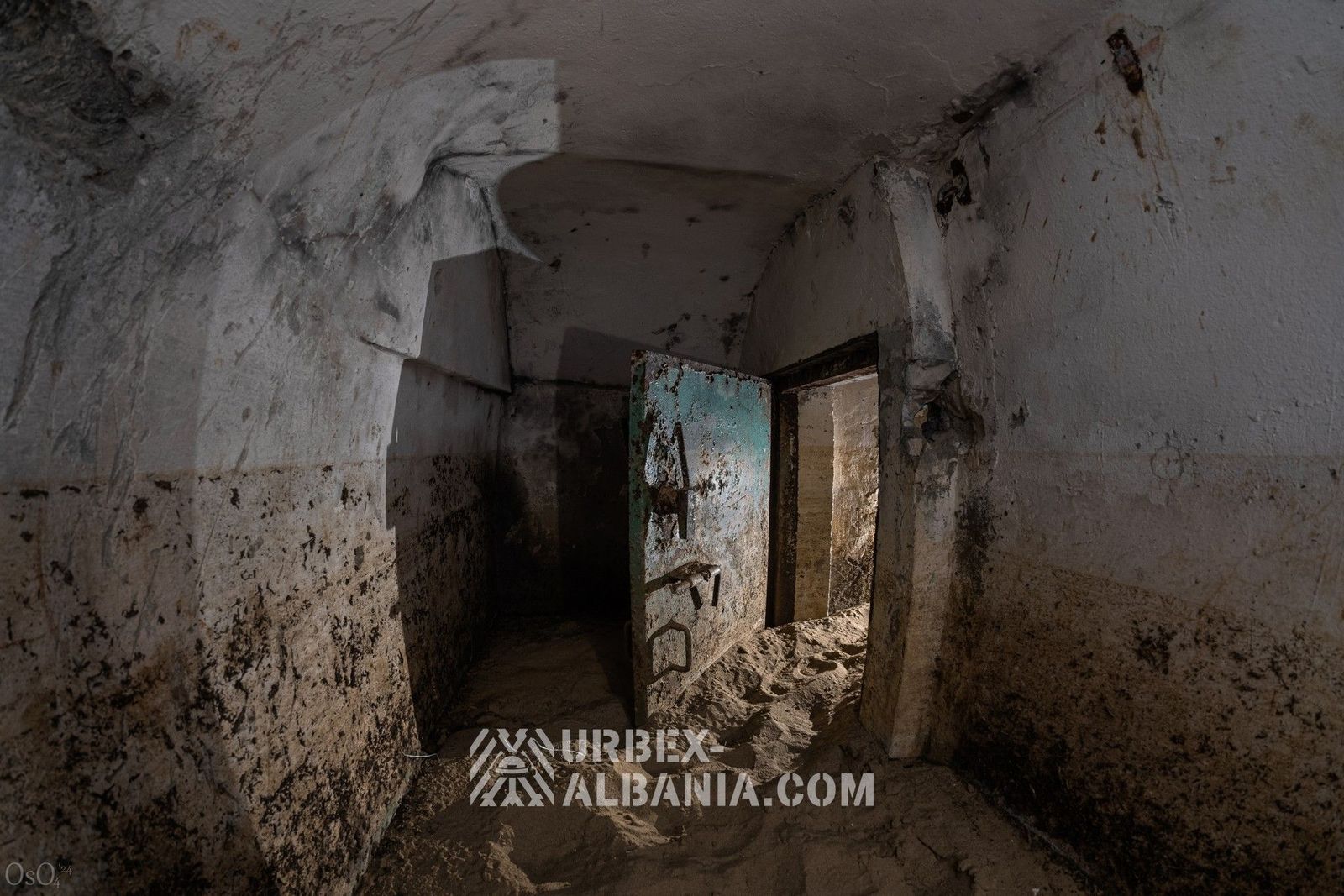 Ancien bunker du commandement de l'armée