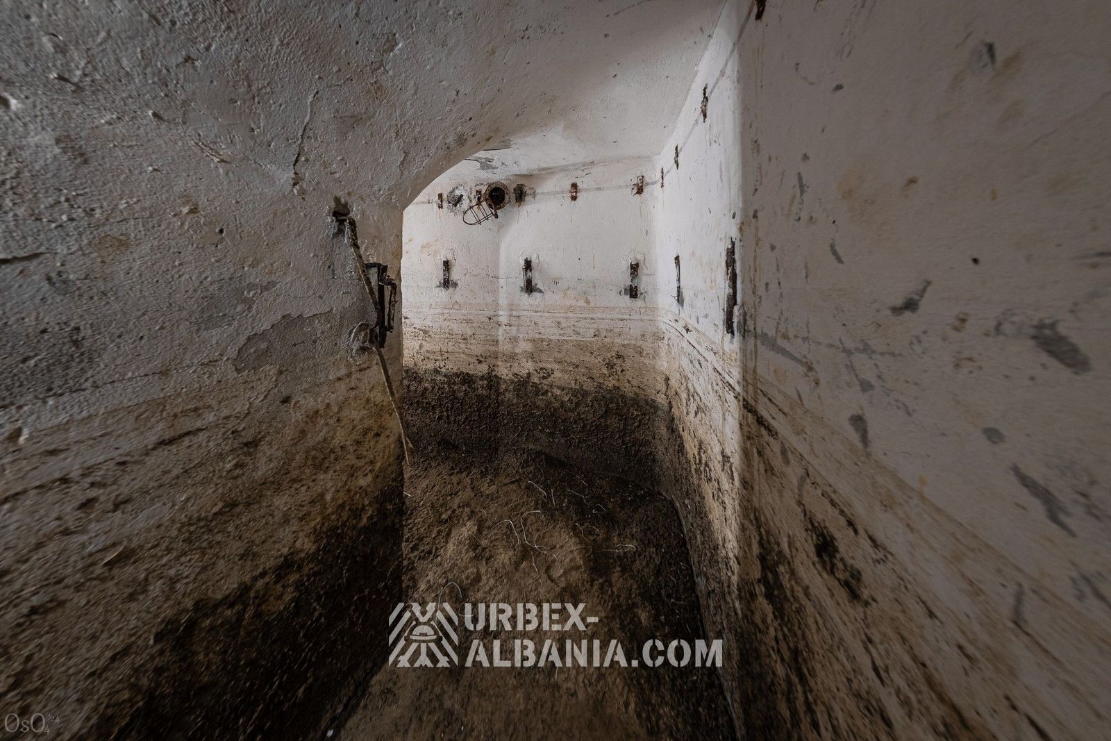 Ancien bunker du commandement de l'armée