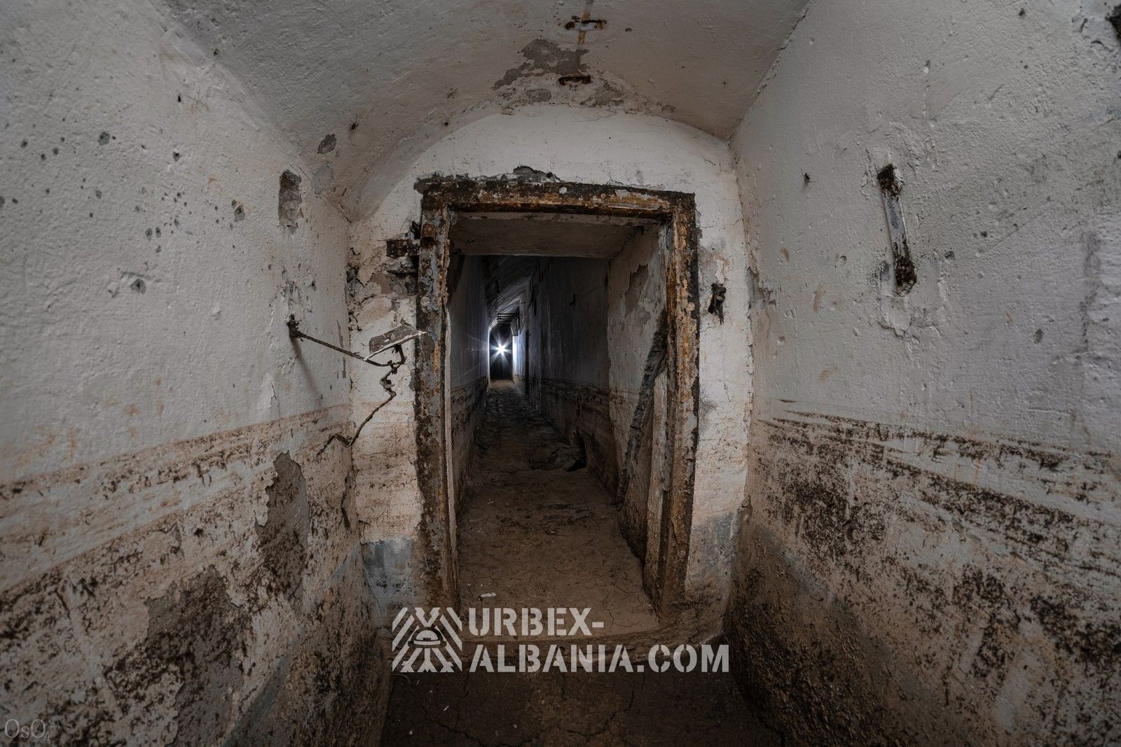Ancien bunker du commandement de l'armée
