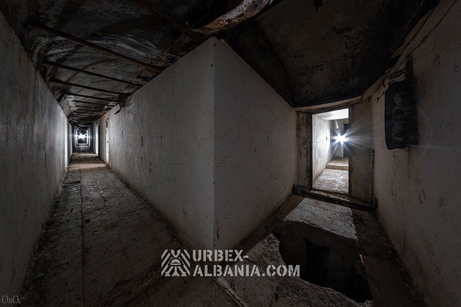 Ancien bunker du commandement de l'armée